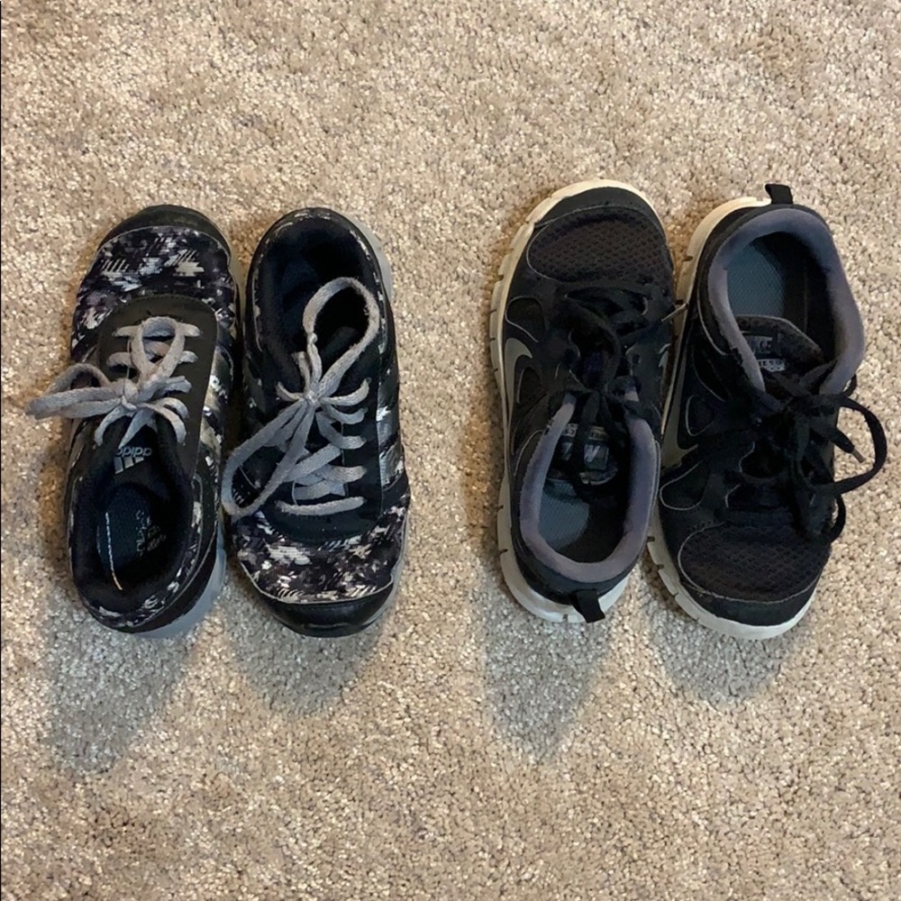 Toddler boys Size 11.5 Shoes